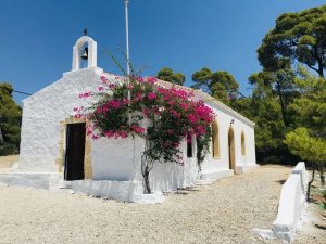 Yoga Retreat Griechenland Kirche